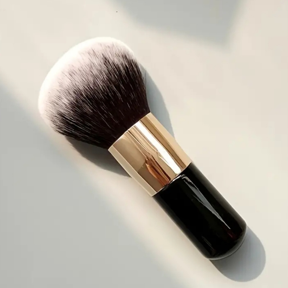 Powder makeup brush 💄💄💄 - Picture 4 of 8